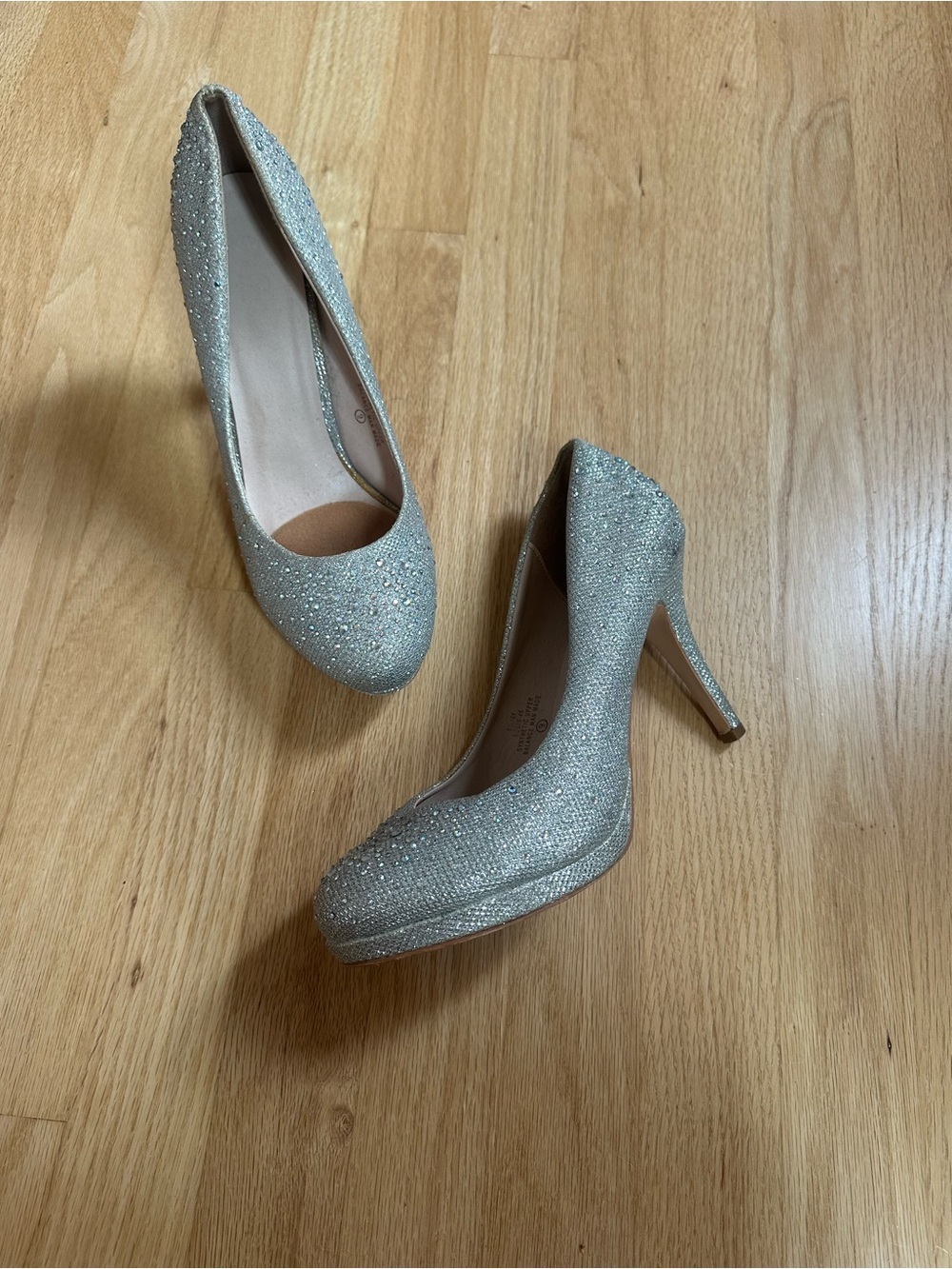 Glitter Rhinestone Platform High Heels in Silver